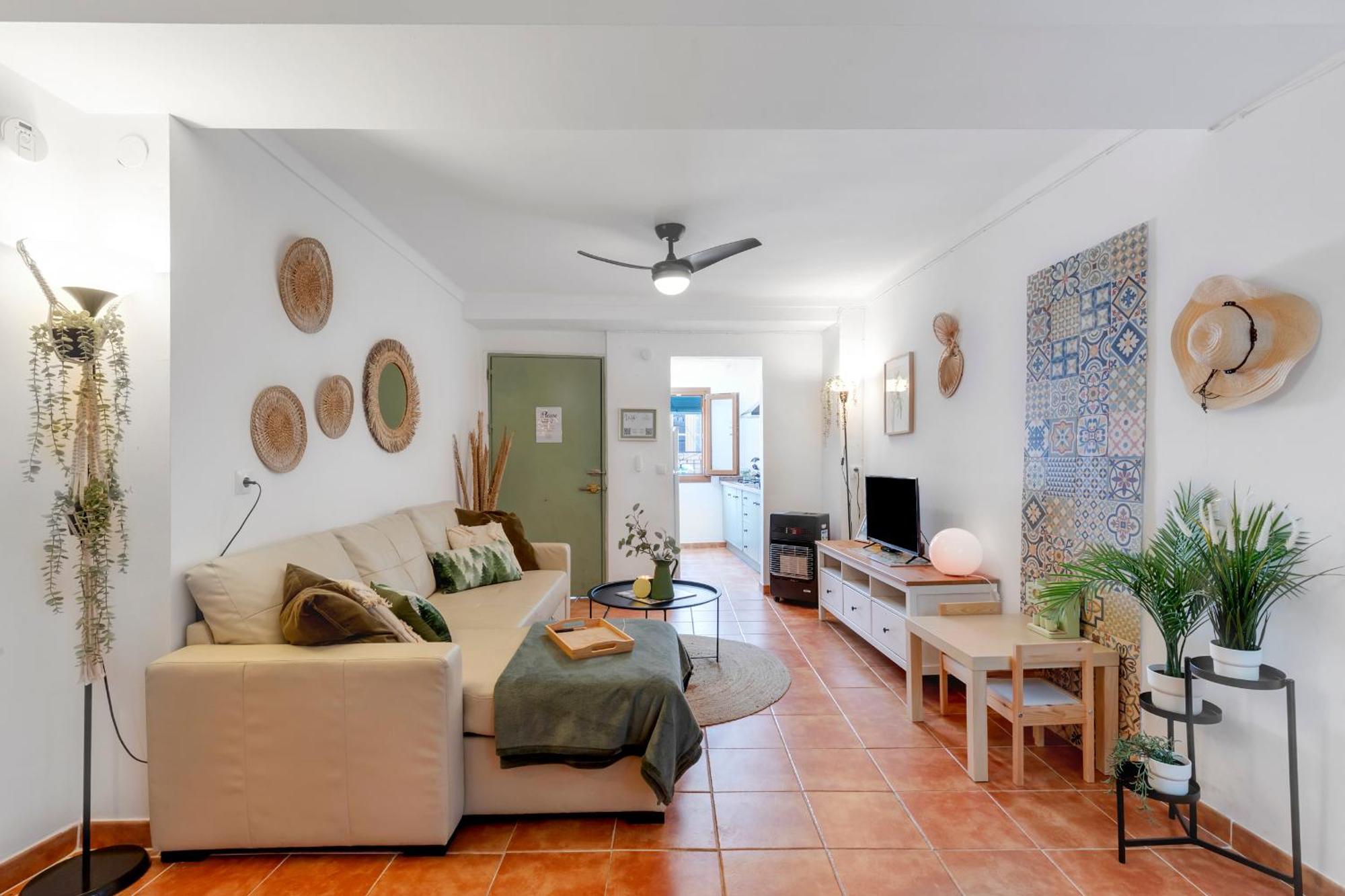 Casa De La Montana Apartments Sayalonga Luaran gambar