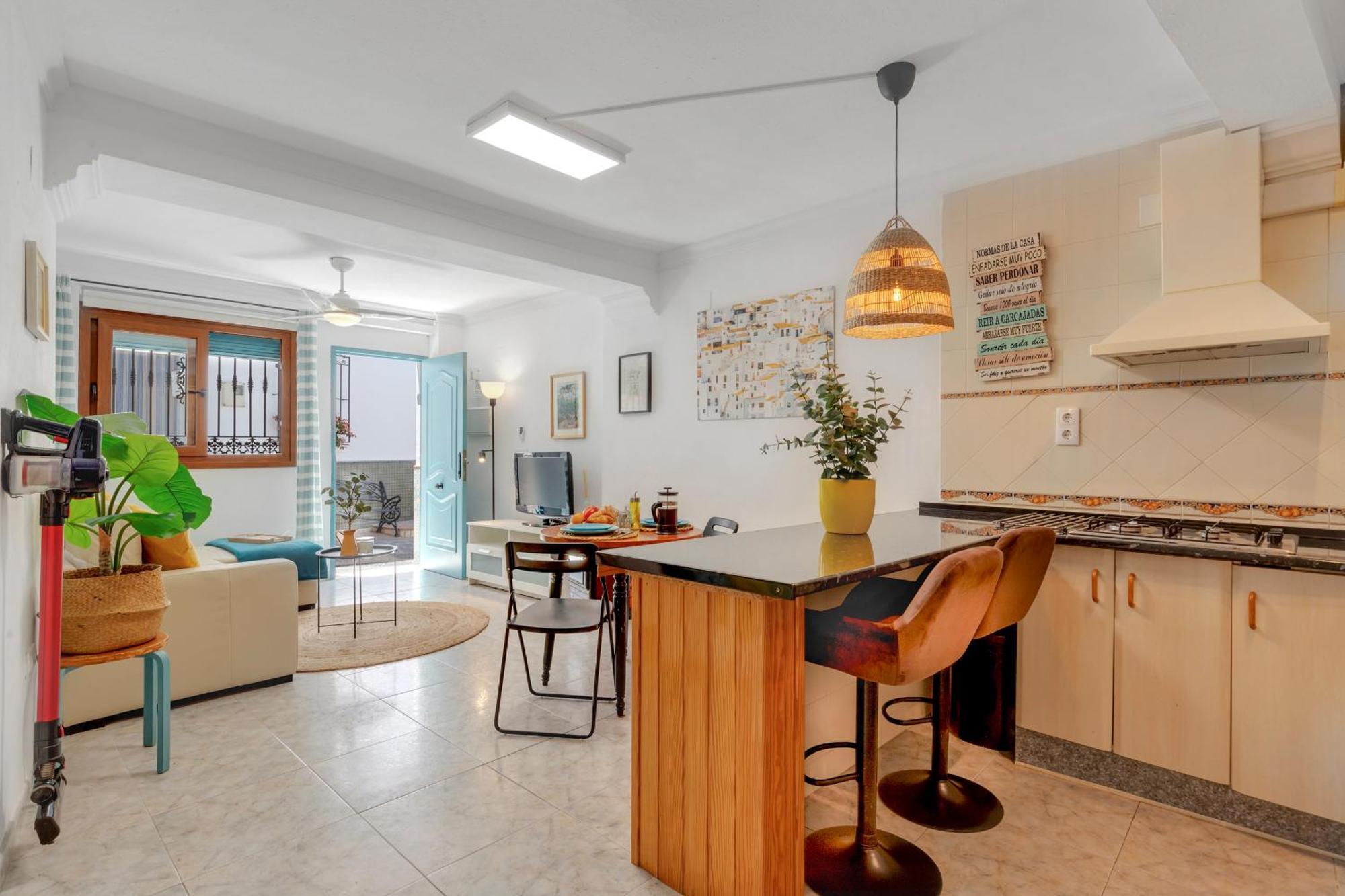 Casa De La Montana Apartments Sayalonga Luaran gambar
